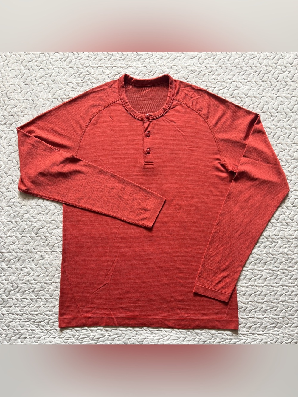 Lululemon T.H.E. Henley Men’s Medium Heathered Rosewood Long Sleeve Shirt